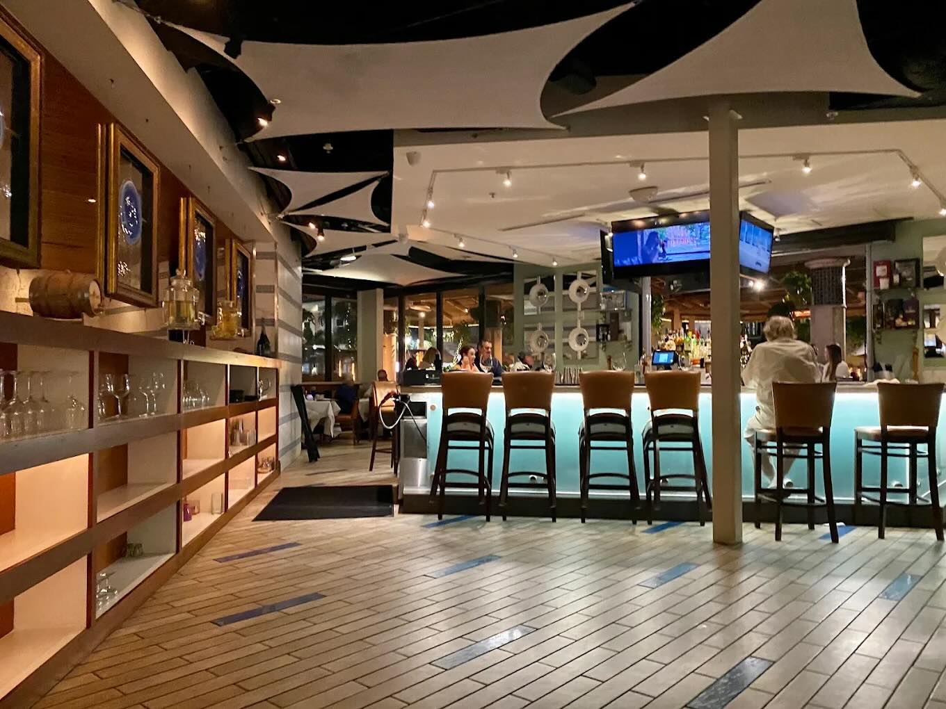 A Summer Lunch Secret in Naples FL: Sea Salt .95 Bar Lunch