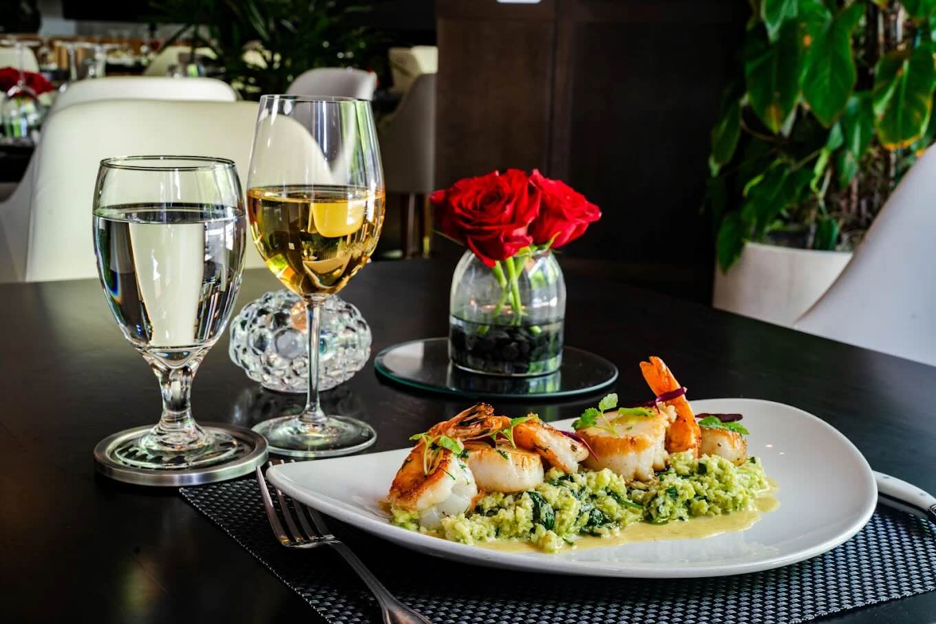 Where to Eat in Naples, FL: Truluck’s Fresh Seafood & Fine Dining