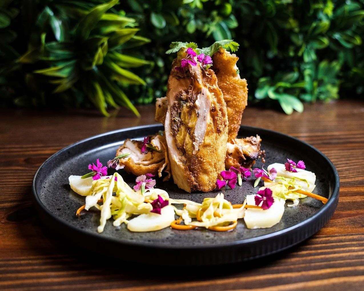 Naples’ Best Classic Seafood Spots + New Cuban Comfort Food + Your Steakhouse Favorites