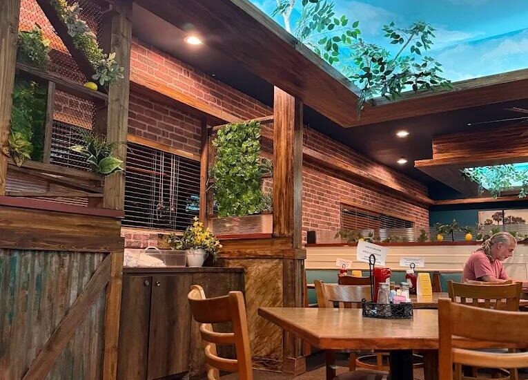 3 Affordable Dinners with a View + Golden Grove is the New Mel’s + Your Thoughts on Private Dining